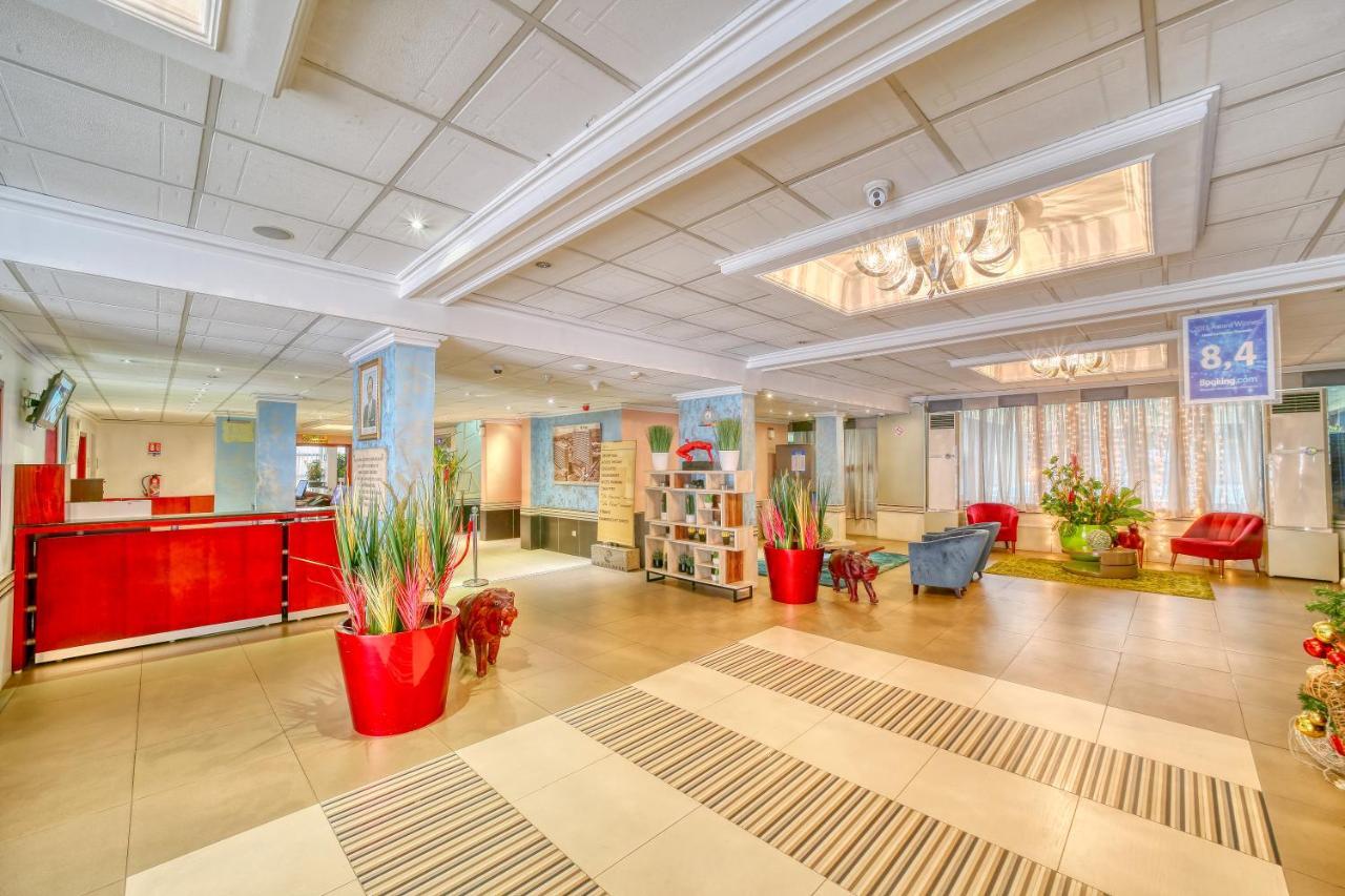 Hotel La Falaise Yaoundé Εξωτερικό φωτογραφία