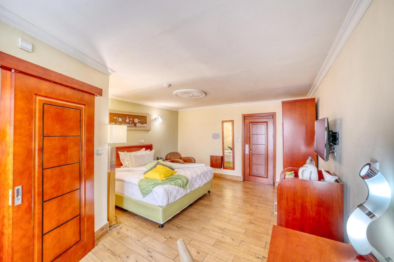 Hotel La Falaise Yaoundé Εξωτερικό φωτογραφία