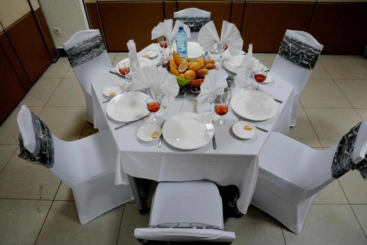 Hotel La Falaise Yaoundé Εξωτερικό φωτογραφία