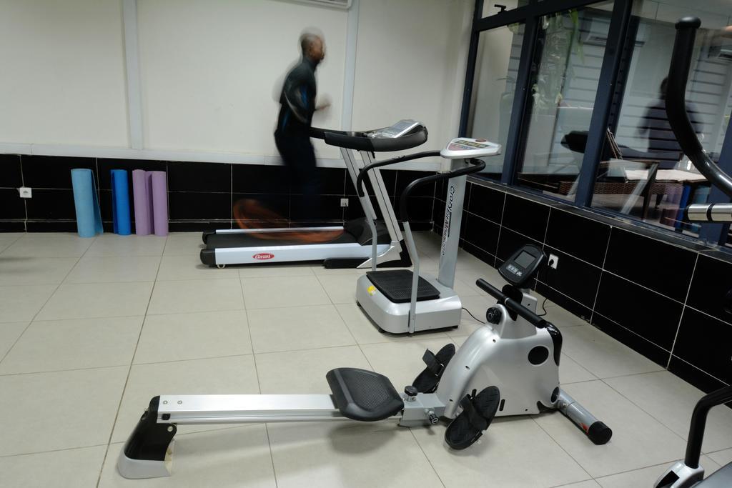 Hotel La Falaise Yaoundé Εξωτερικό φωτογραφία