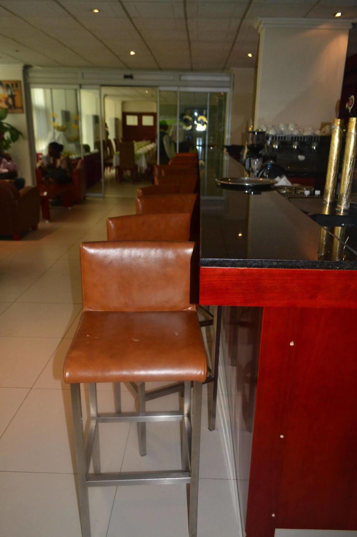 Hotel La Falaise Yaoundé Εξωτερικό φωτογραφία