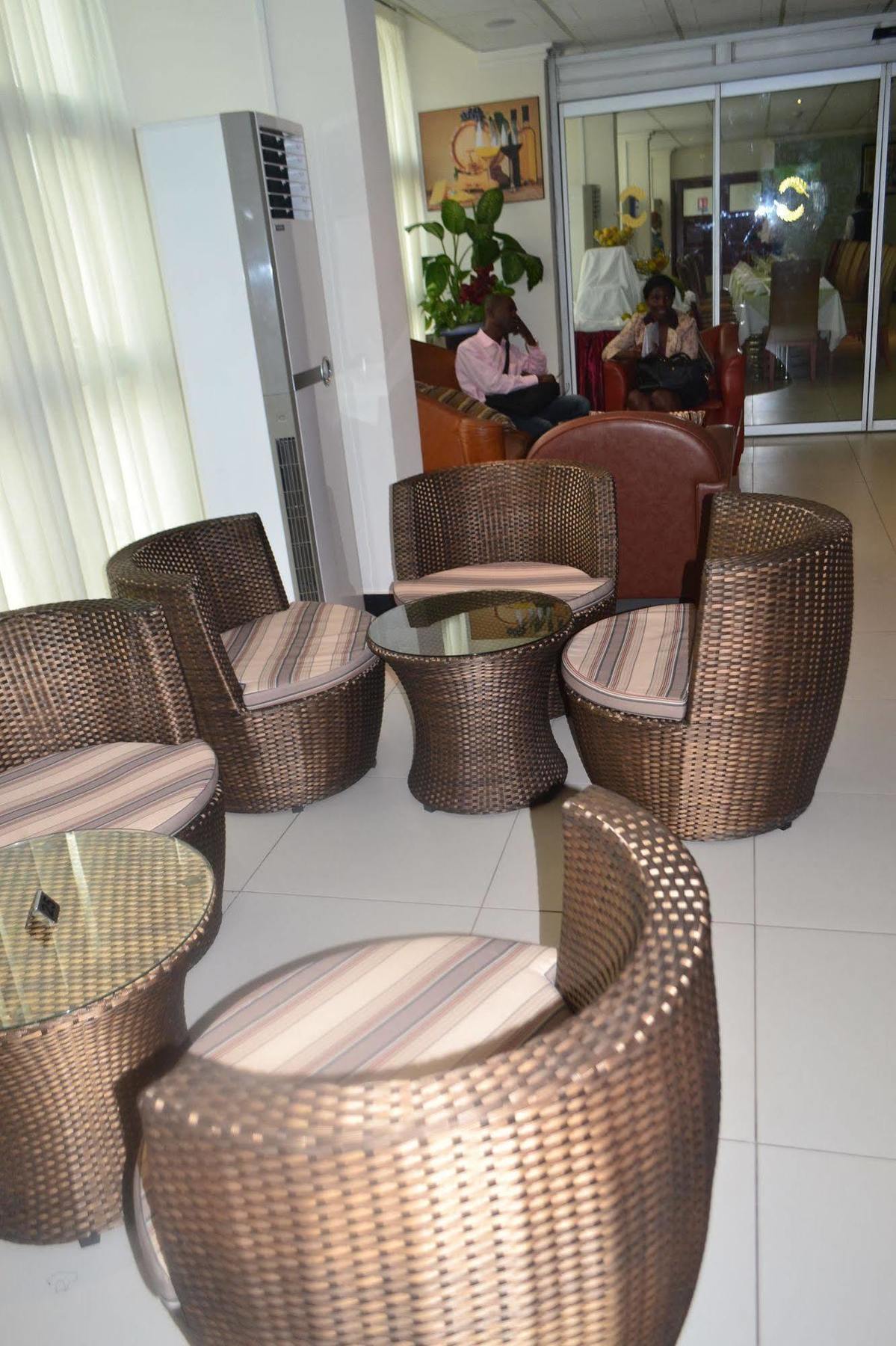 Hotel La Falaise Yaoundé Εξωτερικό φωτογραφία